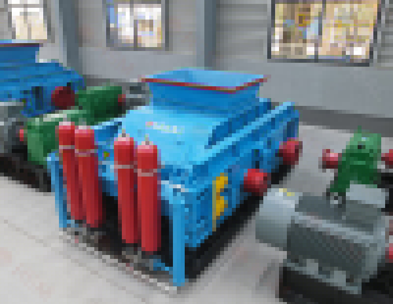 石灰?guī)r破碎機